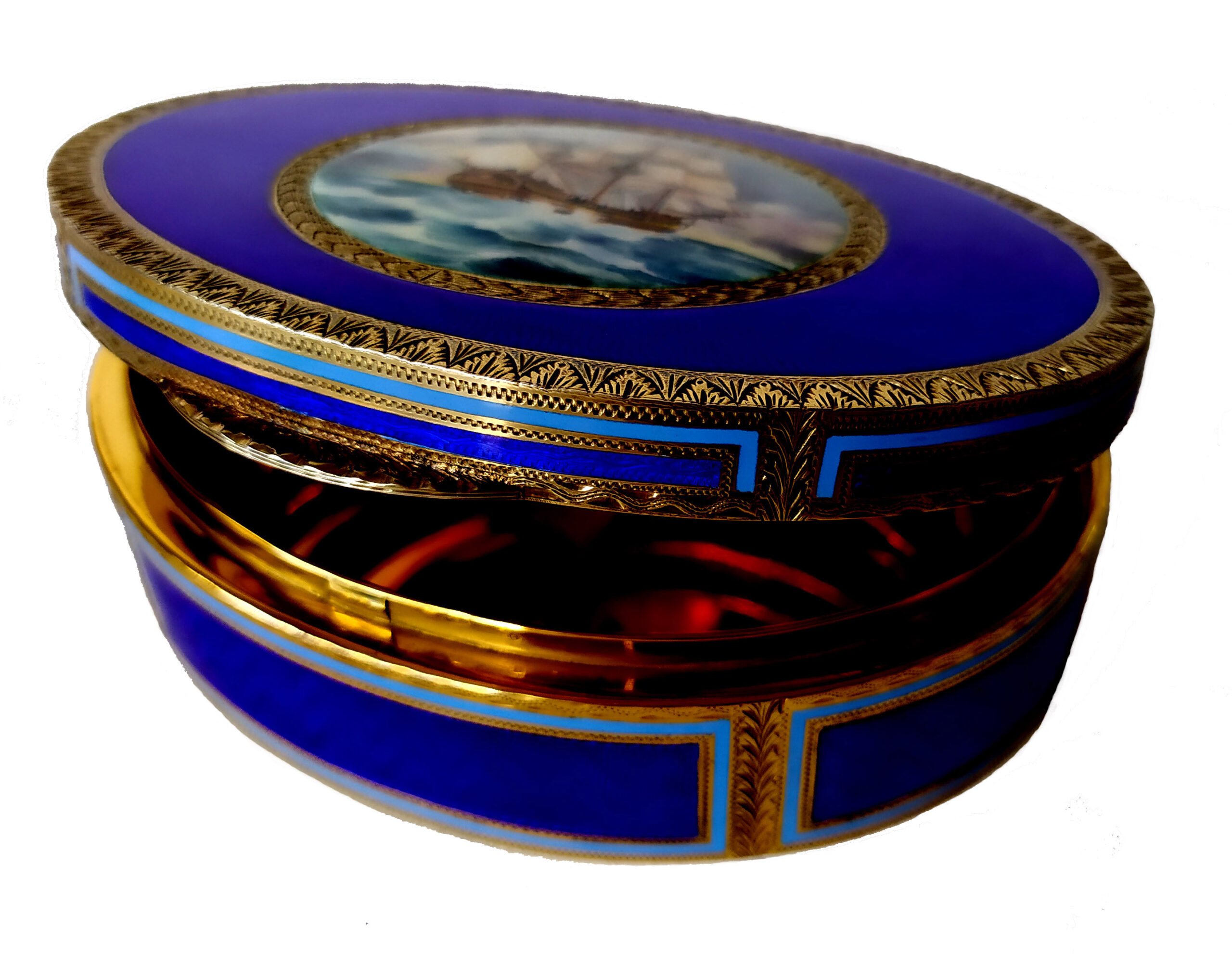 Table Box with Fine Hand-Engraving and Sailboat Miniature Salimbeni 4 Table Box with Fine Hand-Engraving and Sailboat Miniature Salimbeni - Image 2